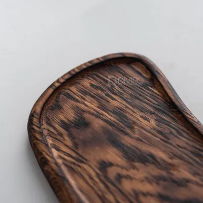 Доска для подачи мяса и стейков с обжигом, дуб 34×16 см от мастерской DIVIRO